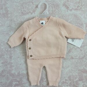 Just Born baby knit set